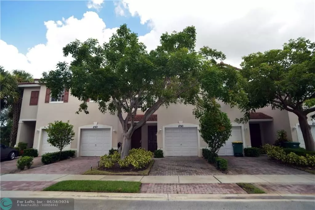 Tamarac, FL 33321,8743 Cypress Walk Ct  #8743