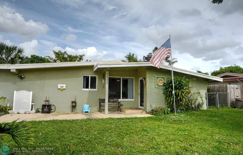 5151 SW 6th St, Margate, FL 33068