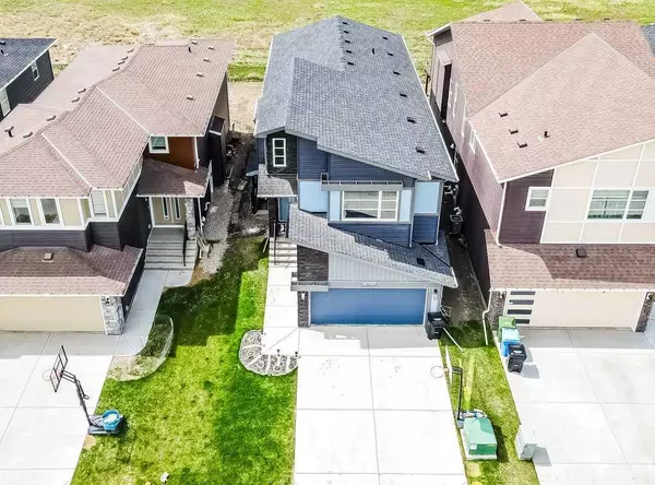 Calgary, AB T3N 1X8,979 Corner Meadows WAY NE