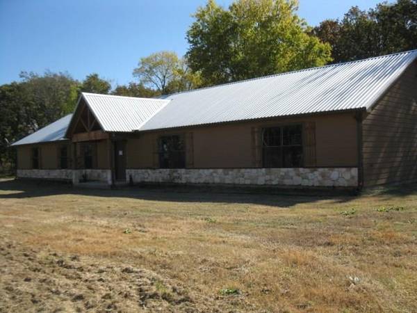 592 Vz County Road 2805, Mabank, TX 75147