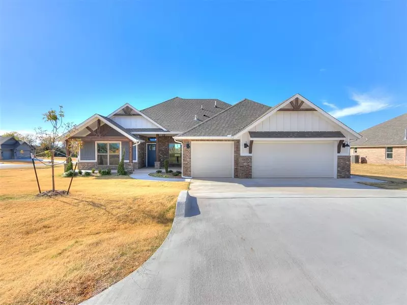 2803 Hickory Hills Court, Newcastle, OK 73065