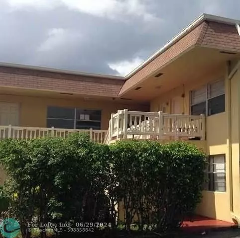 241 SE 9TH AV  #206, Pompano Beach, FL 33060