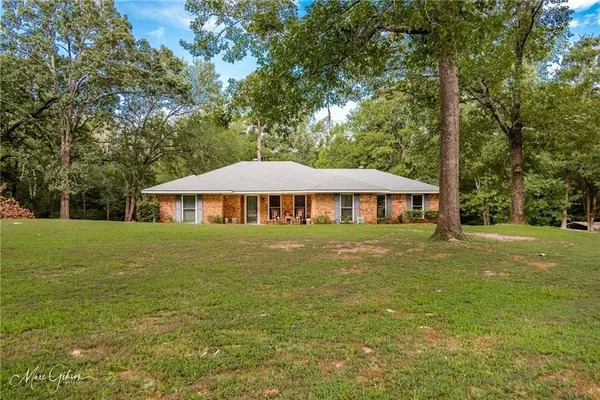 183 Douglas Drive, Stonewall, LA 71078