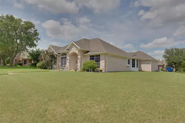 Sachse, TX 75048,4901 Maple Shade Avenue