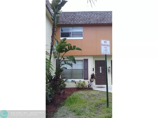 Plantation, FL 33317,4811 NW 9th Dr  #4811