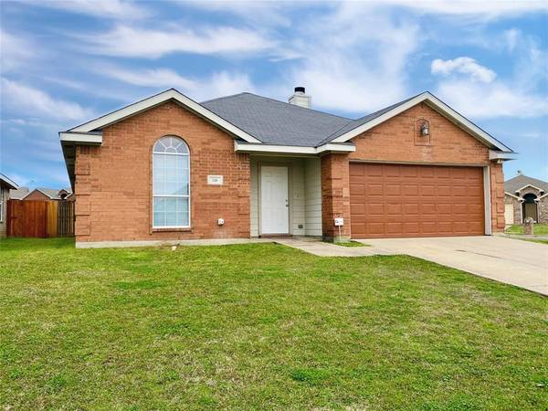 131 Hamilton Drive, Terrell, TX 75160