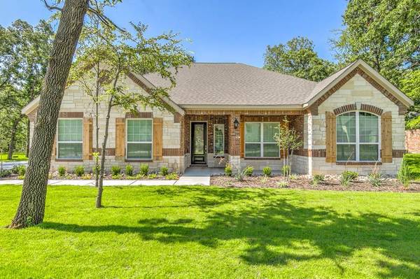 160 Spanish Oak Drive, Krugerville, TX 76227