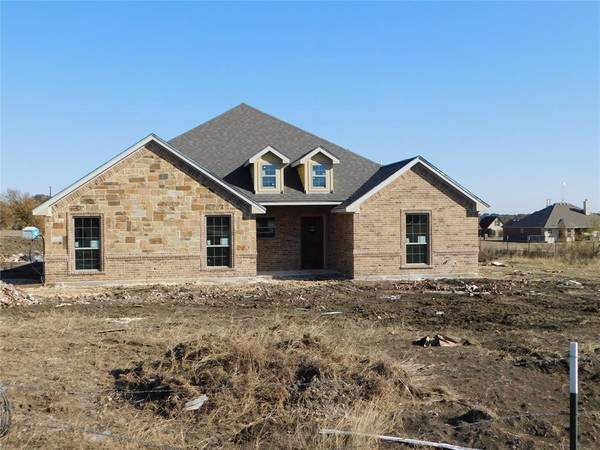 204 N Casey Court, Springtown, TX 76082