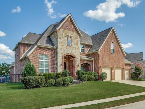 2604 Leafspray Lane, Flower Mound, TX 75022