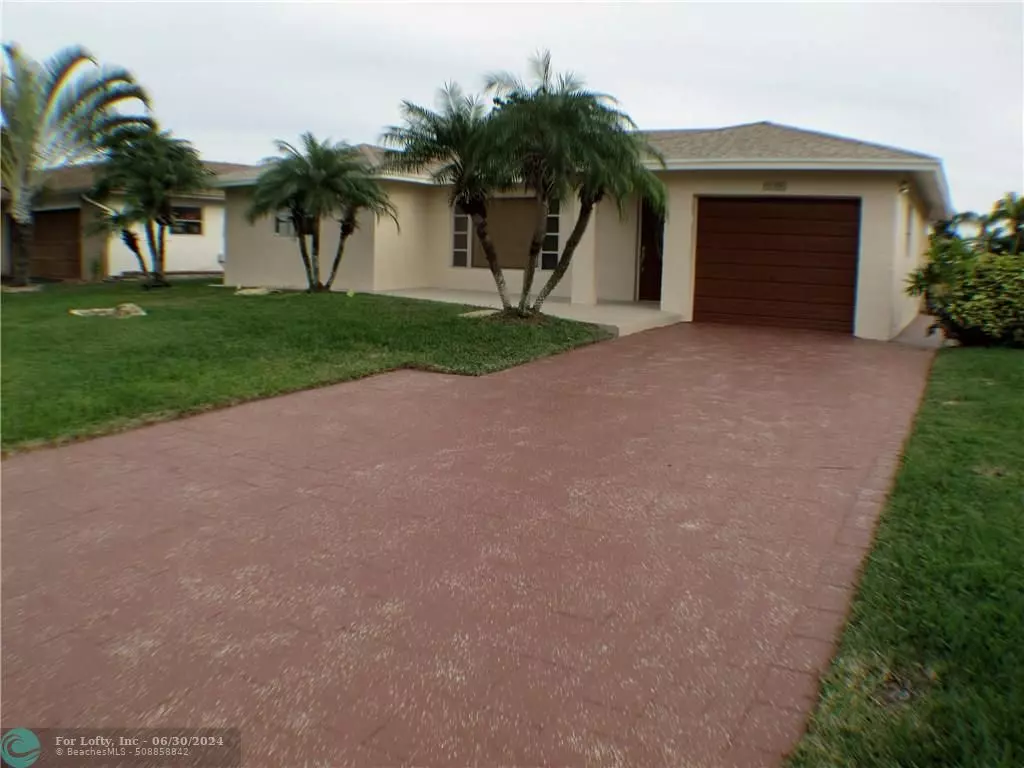 Tamarac, FL 33321,9204 NW 80th St