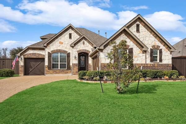 8817 Waters Lane, Rowlett, TX 75089