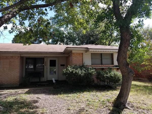 2902 Donald Drive, Garland, TX 75041