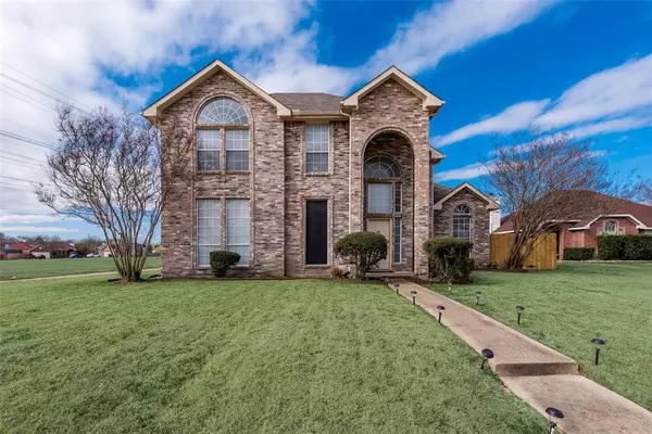 1524 Vancouver Drive, Glenn Heights, TX 75154