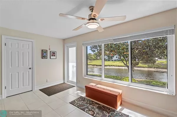 Pompano Beach, FL 33066,3218 Carambola Cir  #3218