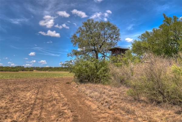 8725 L3 Hwy 377 S,  Brookesmith,  TX 76827