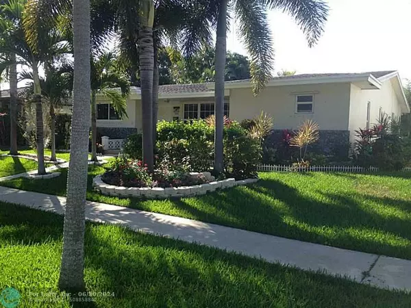 126 SE 3 AV, Dania Beach, FL 33004