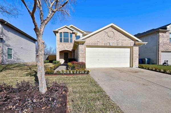 1989 Courtside Drive, Grand Prairie, TX 75051