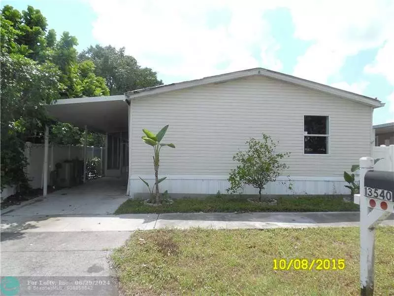 13540 SW 7TH PL, Davie, FL 33325