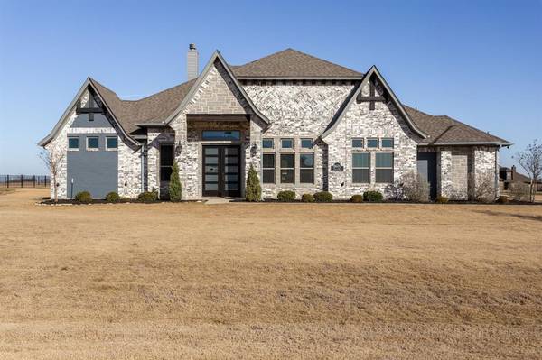 8600 Tuscan Way,  Godley,  TX 76044