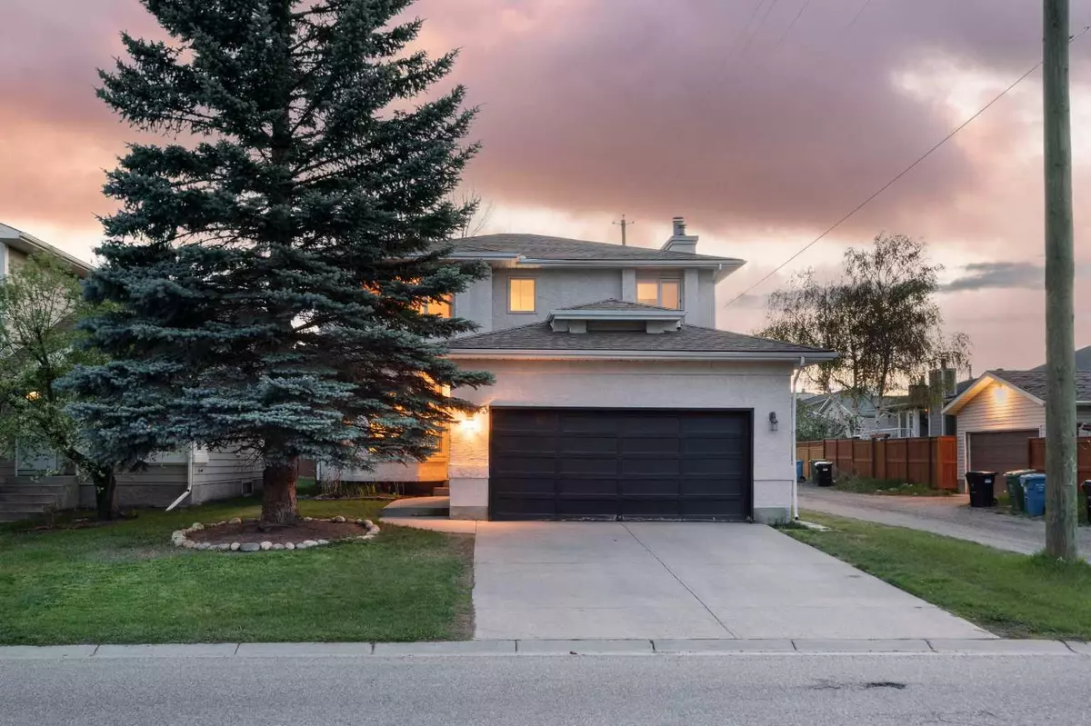 Calgary, AB T2X3B8,13 Sundown WAY SE