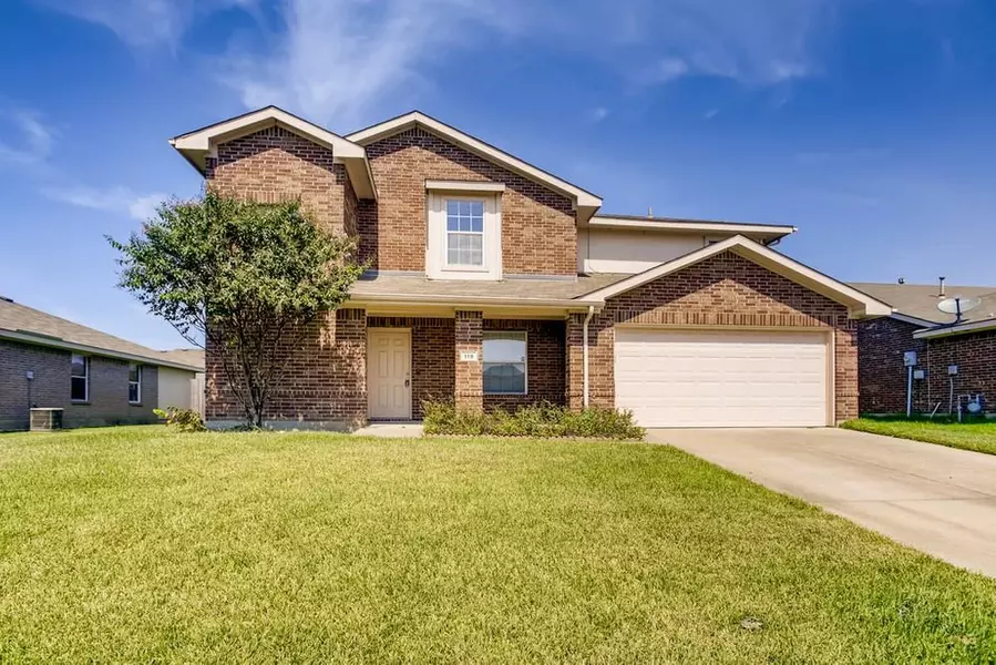 118 Pebble Creek Lane, Terrell, TX 75160