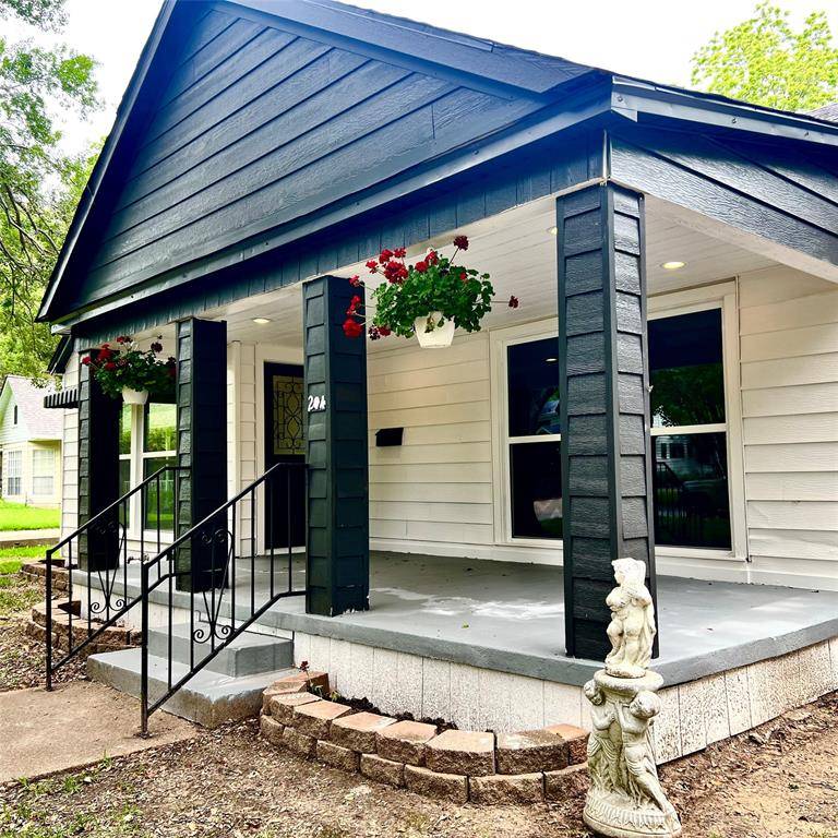 Terrell, TX 75160,204 Elm Drive