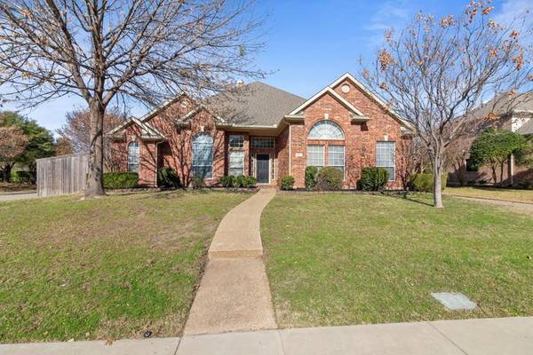 5601 Baskerville Drive, Richardson, TX 75082