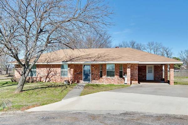 103 Sarah Court, Collinsville, TX 76233