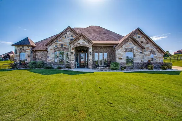 180 Pinnacle Peak Lane, Weatherford, TX 76087