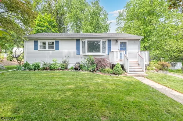 5 Cedar Ter, Randolph Twp., NJ 07869