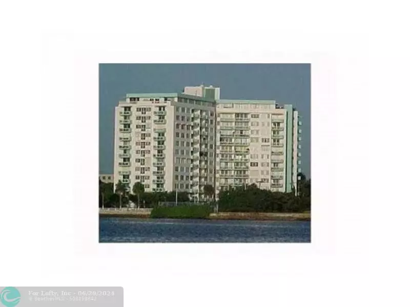 Miami, FL 33137,3301 NE 5 Avenue Unit  #PH-10