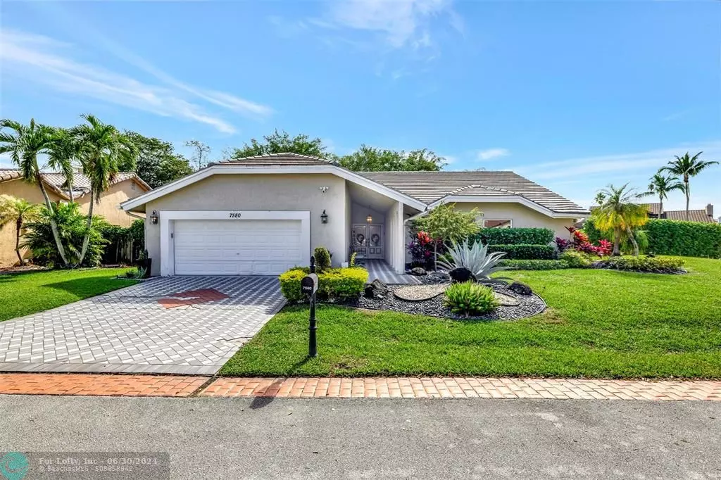 Tamarac, FL 33321,7580 Black Olive Way