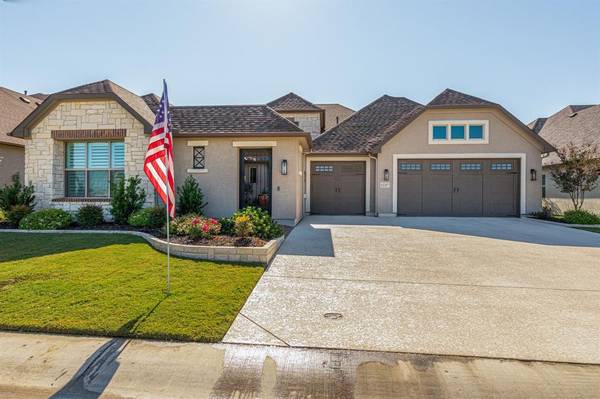 12217 Grosbeak Drive, Denton, TX 76207