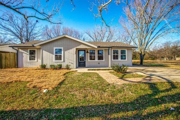 128 Elder Street, Waxahachie, TX 75165