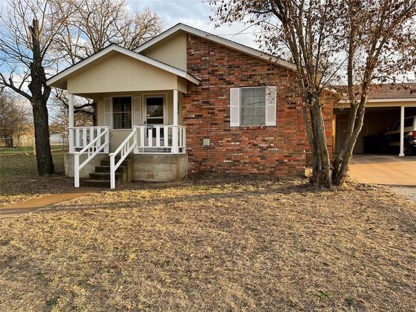 440 E Ham Avenue, De Leon, TX 76444