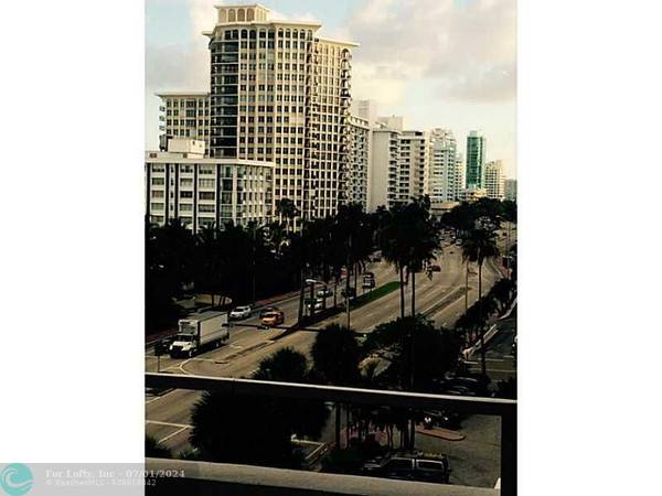 5555 Collins Ave  #7S, Miami Beach, FL 33140