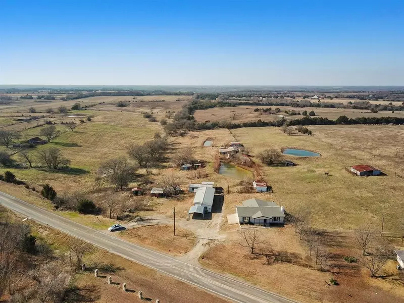 6823 Fm 1377, Blue Ridge, TX 75424