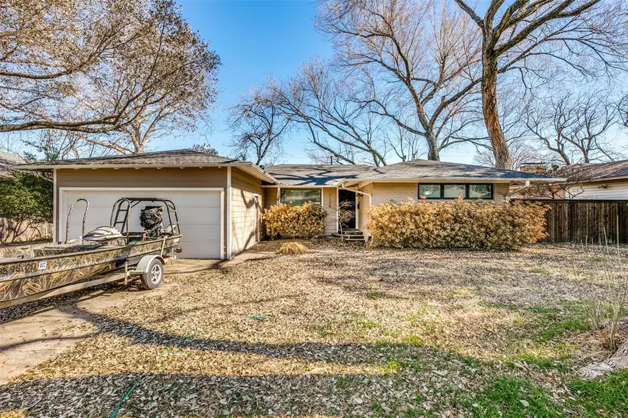 7138 Edgerton Drive, Dallas, TX 75231