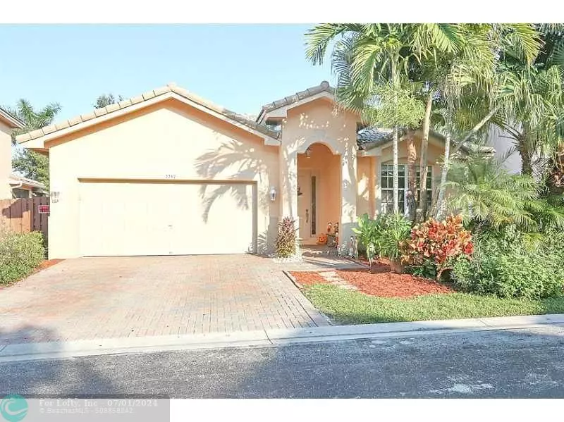 2287 NW 72ND TER, Pembroke Pines, FL 33024