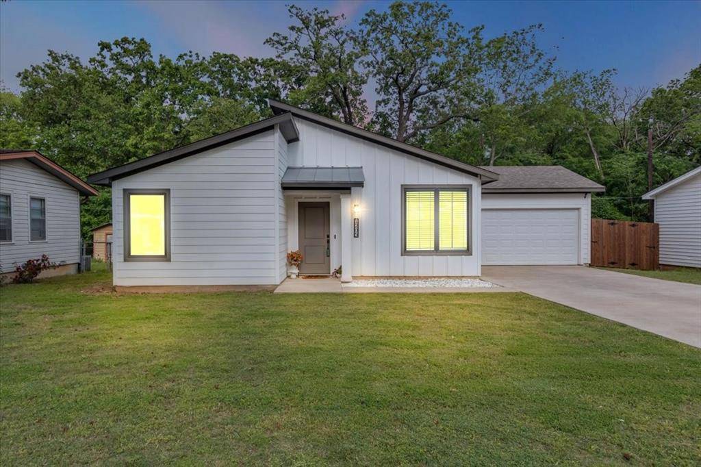 1205 Ridgewood Road, Denison, TX 75020