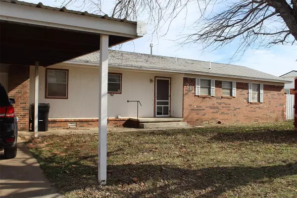 729 N Stanley Street, Hinton, OK 73047