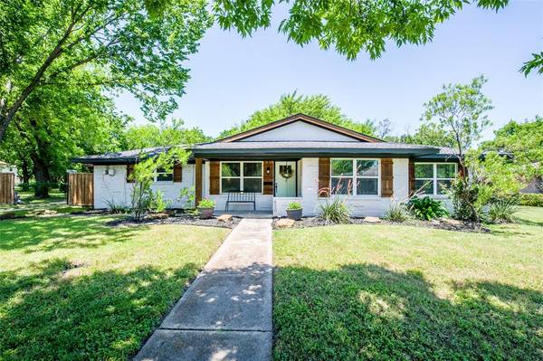 600 E Lampasas Street, Ennis, TX 75119