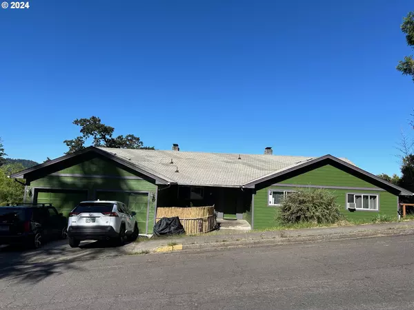 Eugene, OR 97405,3740 EMERALD ST