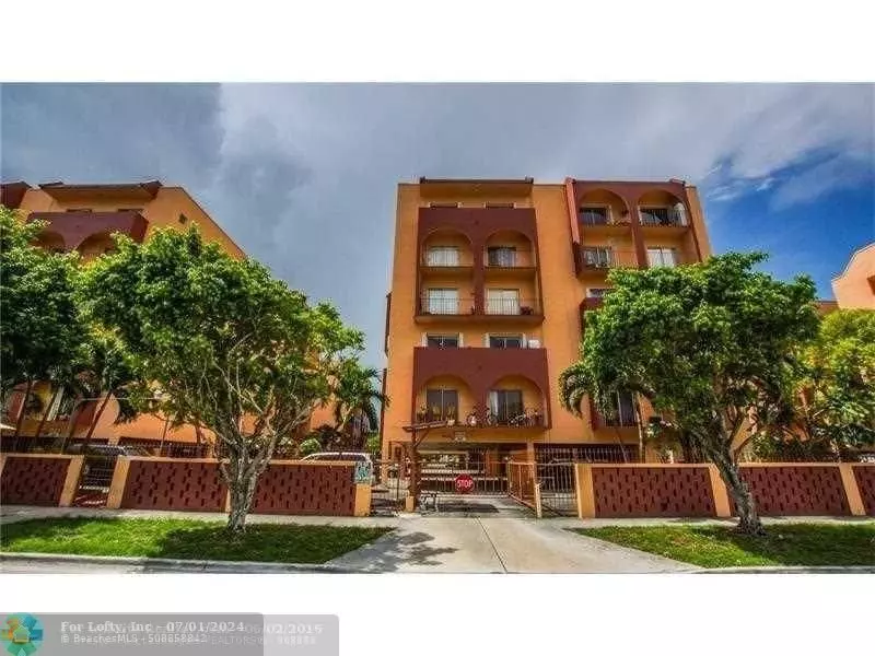 460 E 23rd St  #103, Hialeah, FL 33013