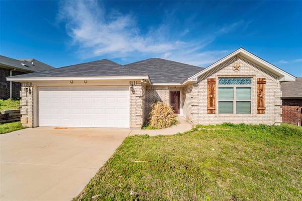 1006 Inverness Drive, Weatherford, TX 76086