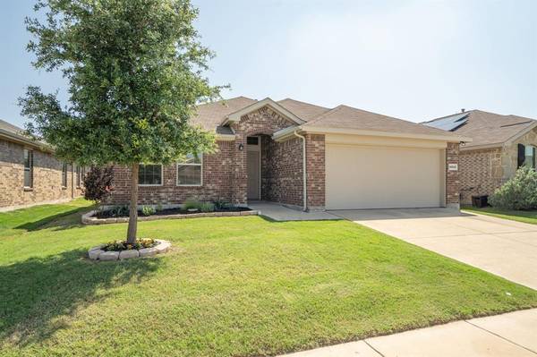 14549 Serrano Ridge Road, Fort Worth, TX 76052