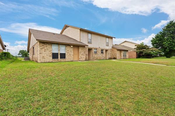 Burleson, TX 76028,425 Thomas Street