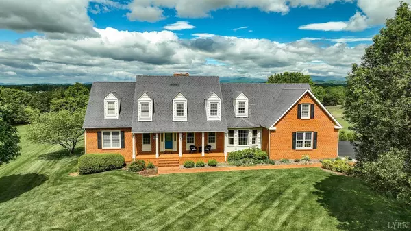 114 Harmony LN, Forest, VA 24551