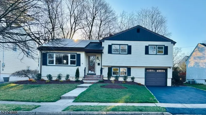 53 Golf Rd, Bloomfield Twp., NJ 07003