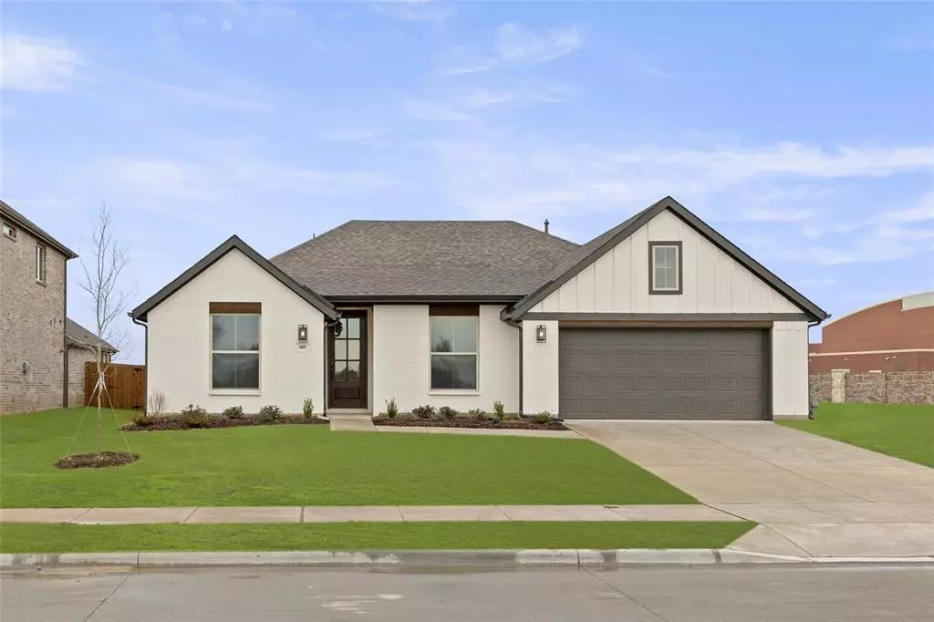 Anna, TX 75409,909 Twin Pine Court